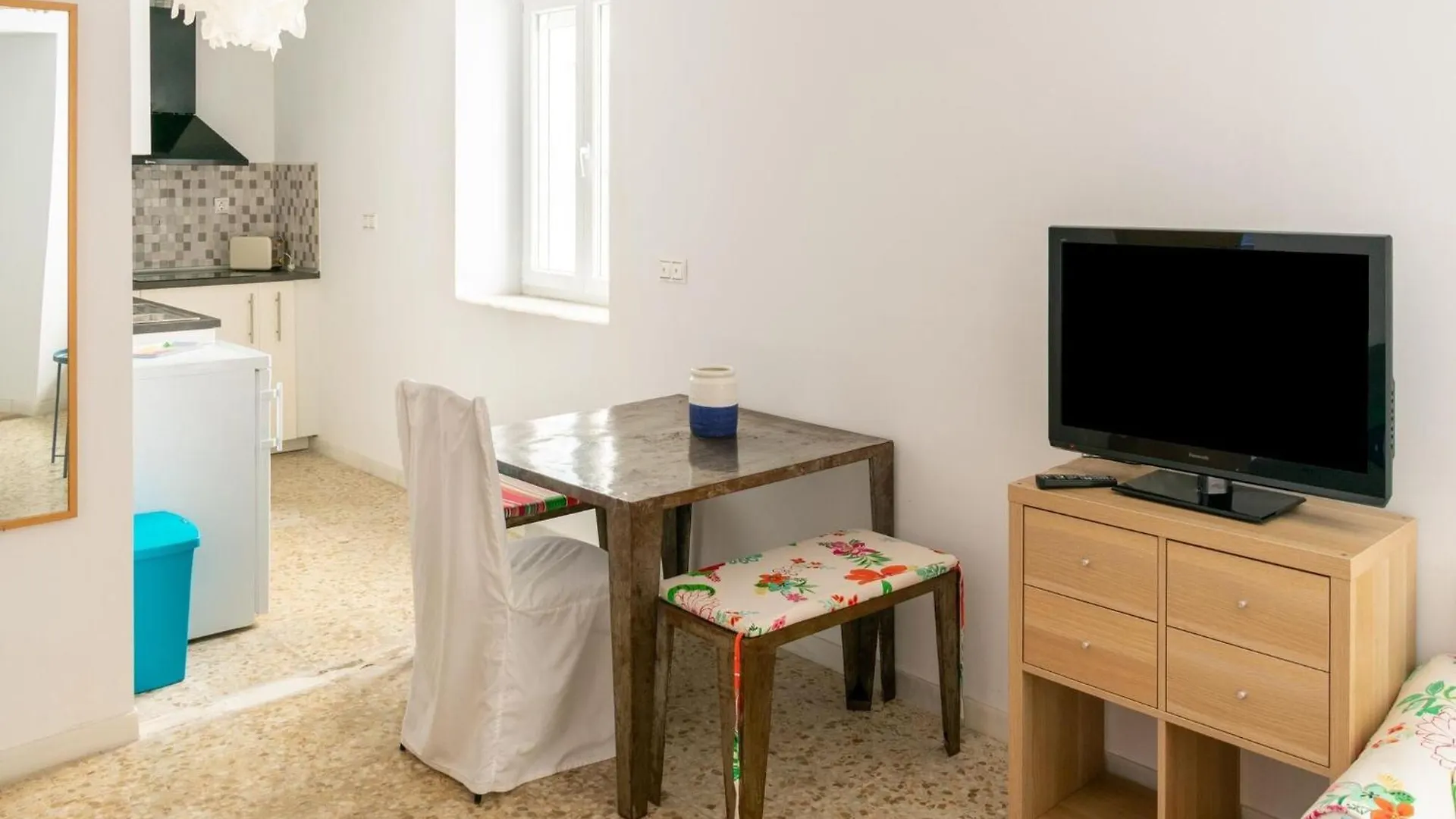 Cosy Holiday Home With Sea-View Cádiz Spanje